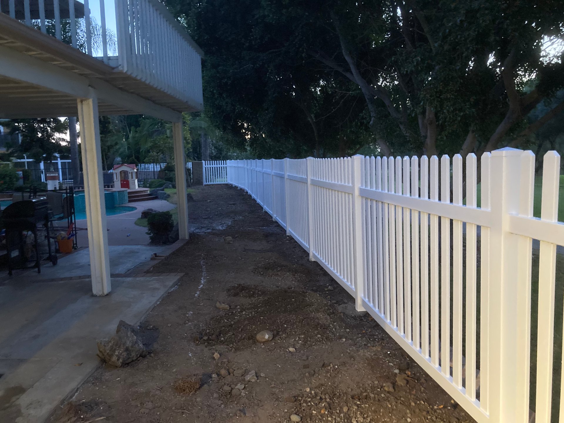 Vinyl Picket Fence - Image 1