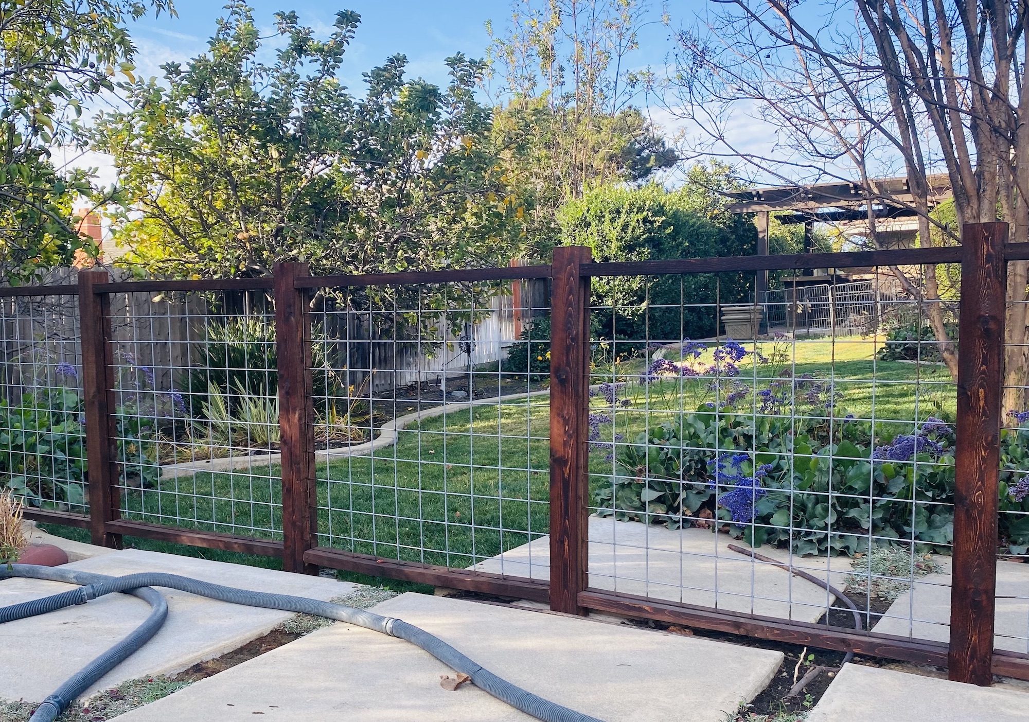 Hogwire Fence - Image 3