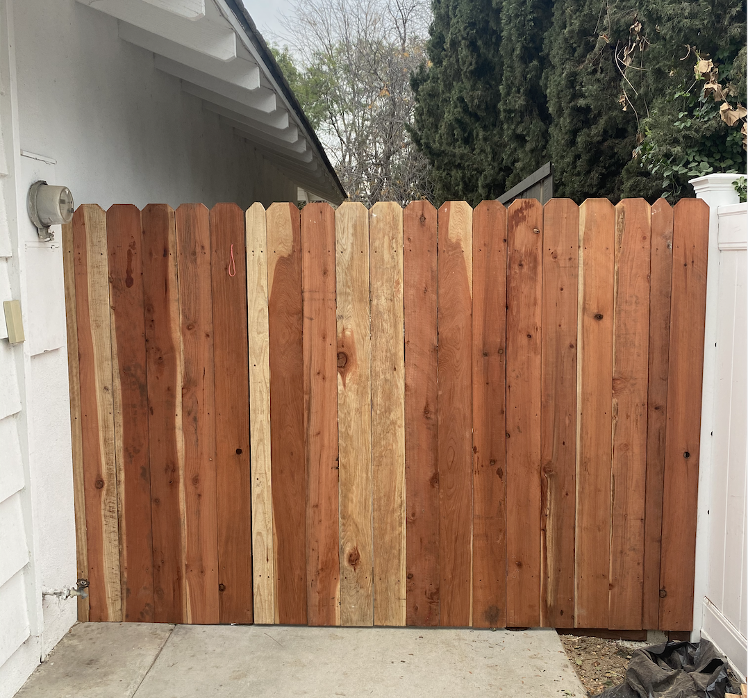 Dog-Ear Fence - Image 1