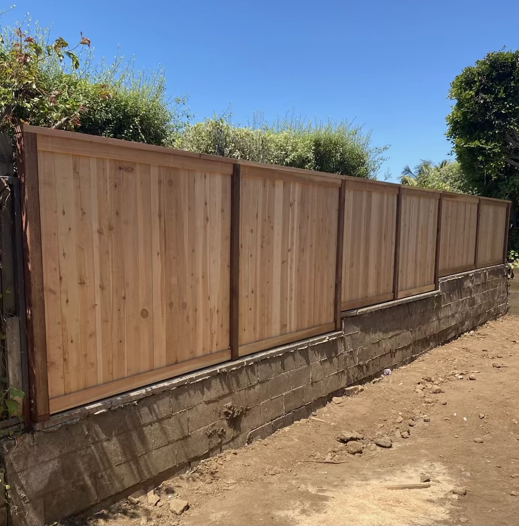 Cap & Trim Fence - Image 5