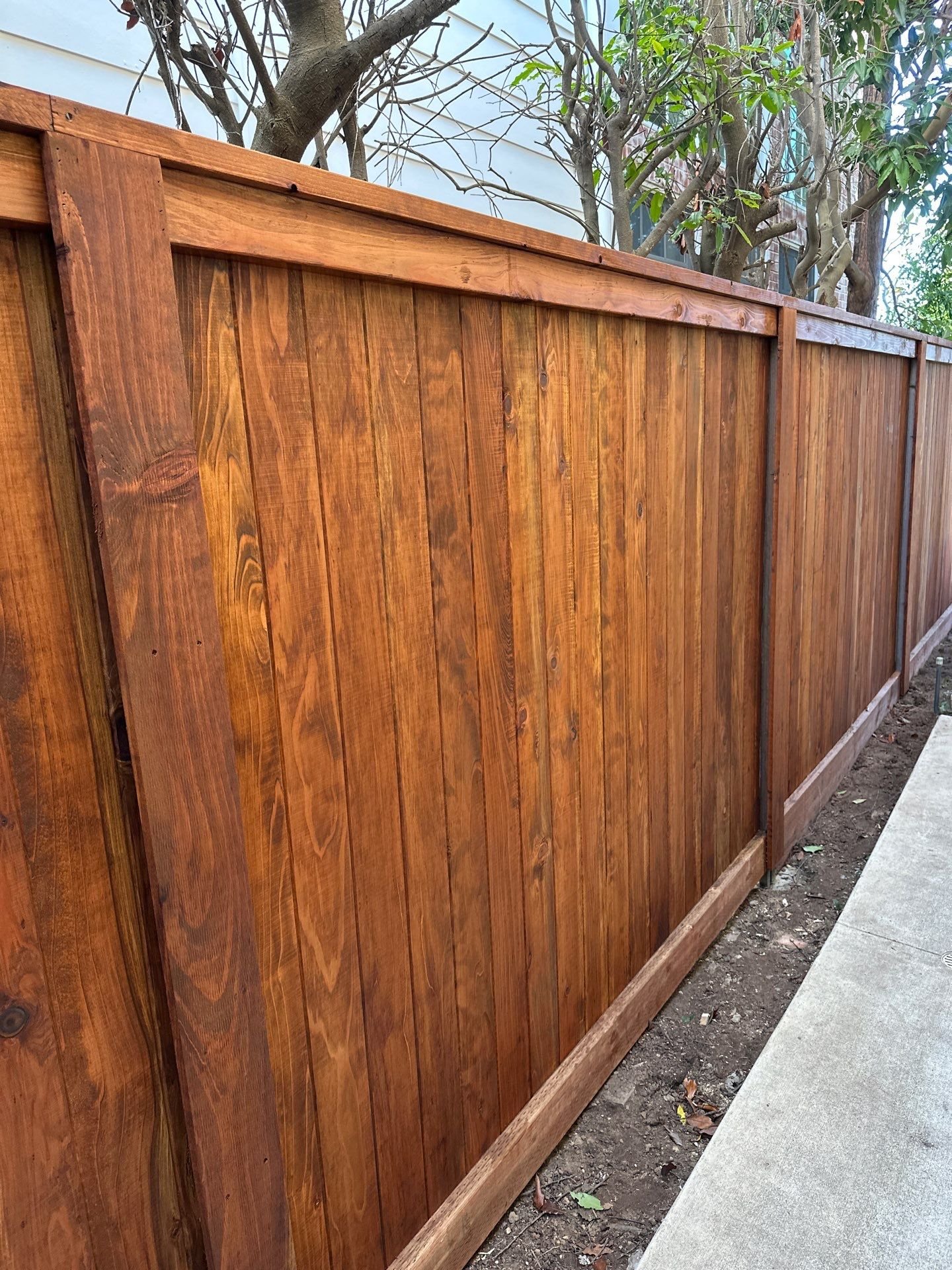 Cap & Trim Fence - Image 7