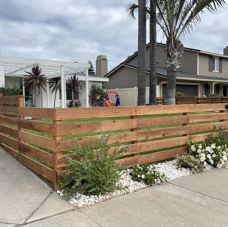Horizontal Fence Grade Cedar/ Redwood